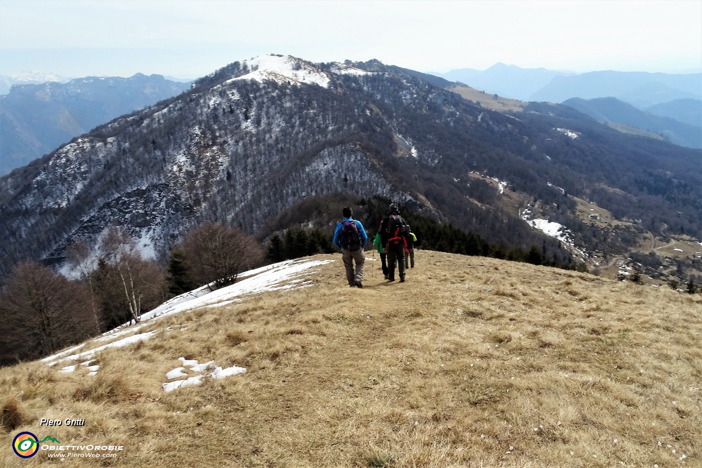 38 Dallo Zuc di Valbona scendiamo alla Bocca del Grassello.JPG
